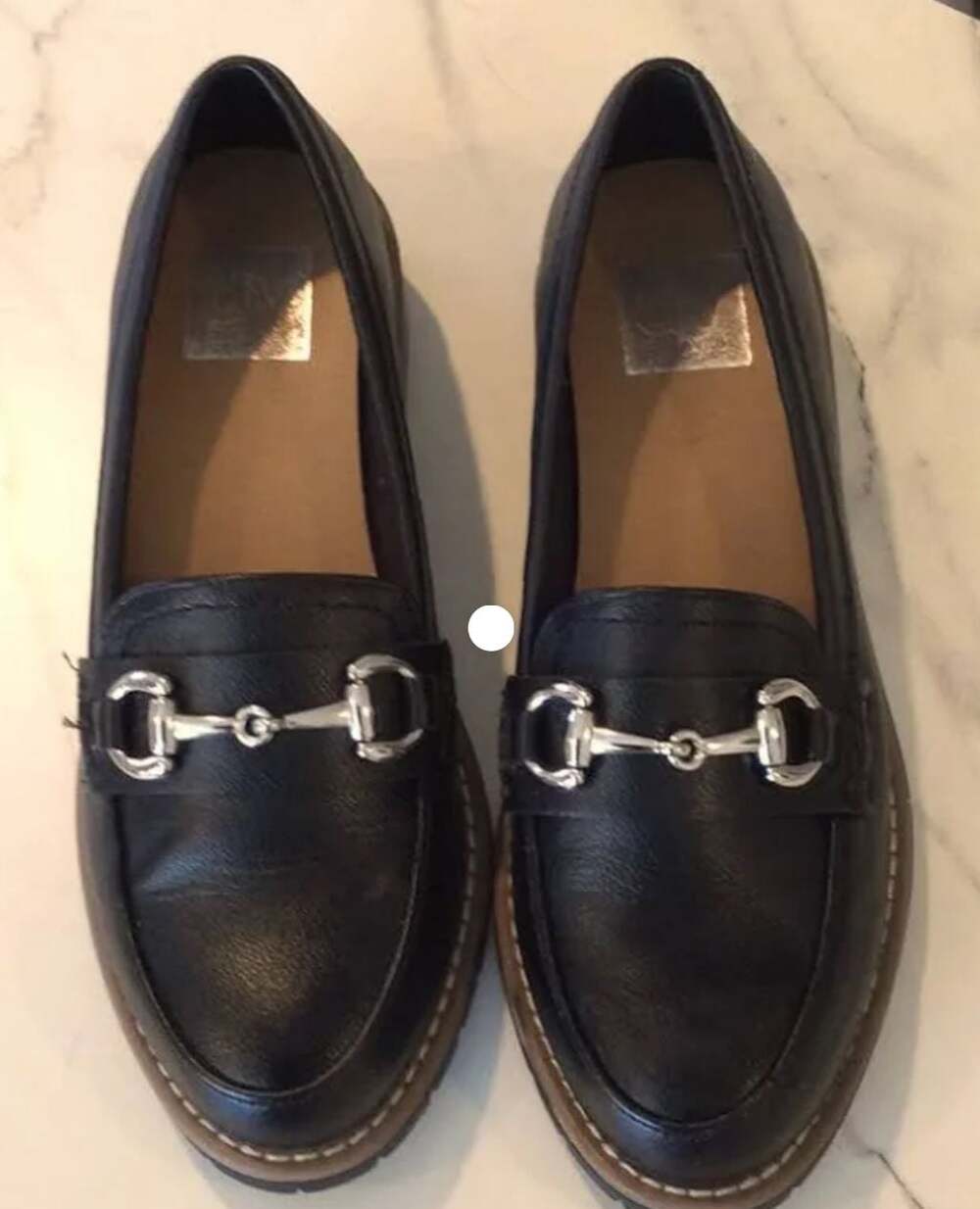Dolce Vita Celeste Loafers Womens 8.5 Black Shoes Slip On Leather Casual Chain
